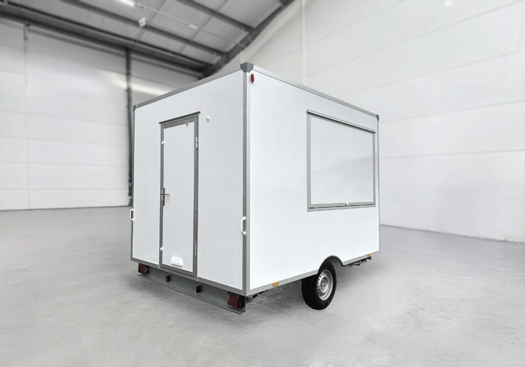 Individueller Anhänger 4.2M
